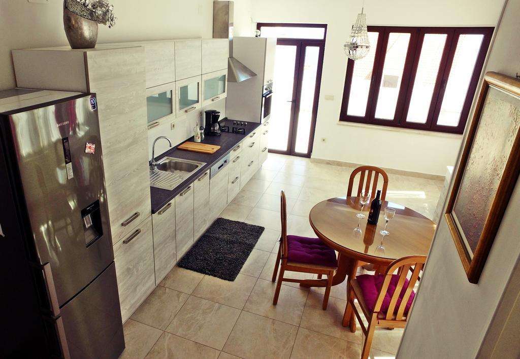 Dubravka Apartment *