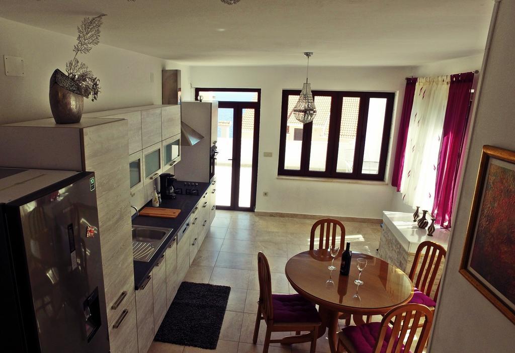 Dubravka Apartment Zavalatica